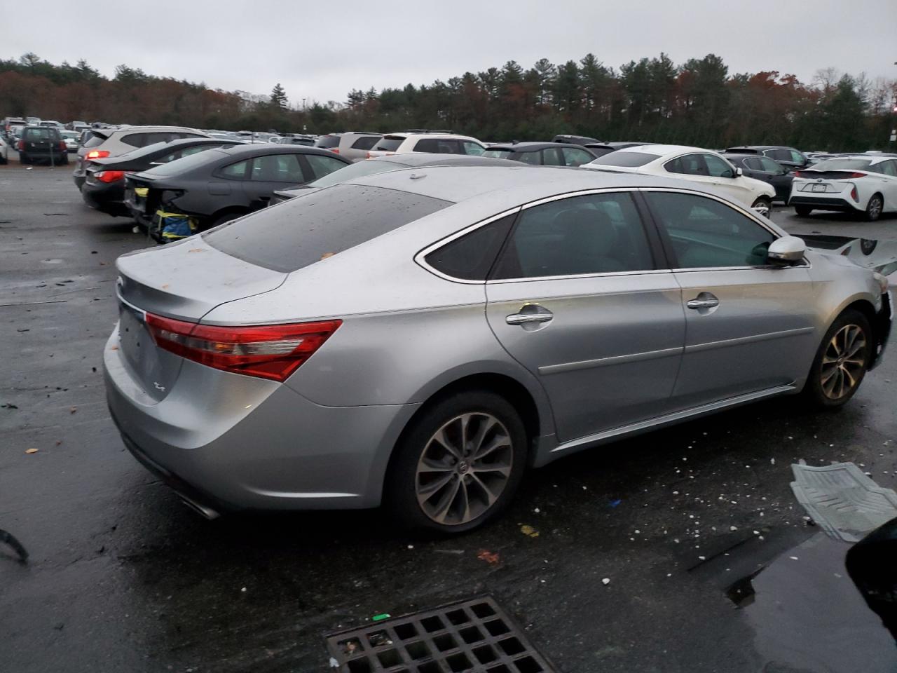 Obraz 3 z 2016 TOYOTA AVALON XLE 2016 z VIN 4T1BK1EB1GU239123