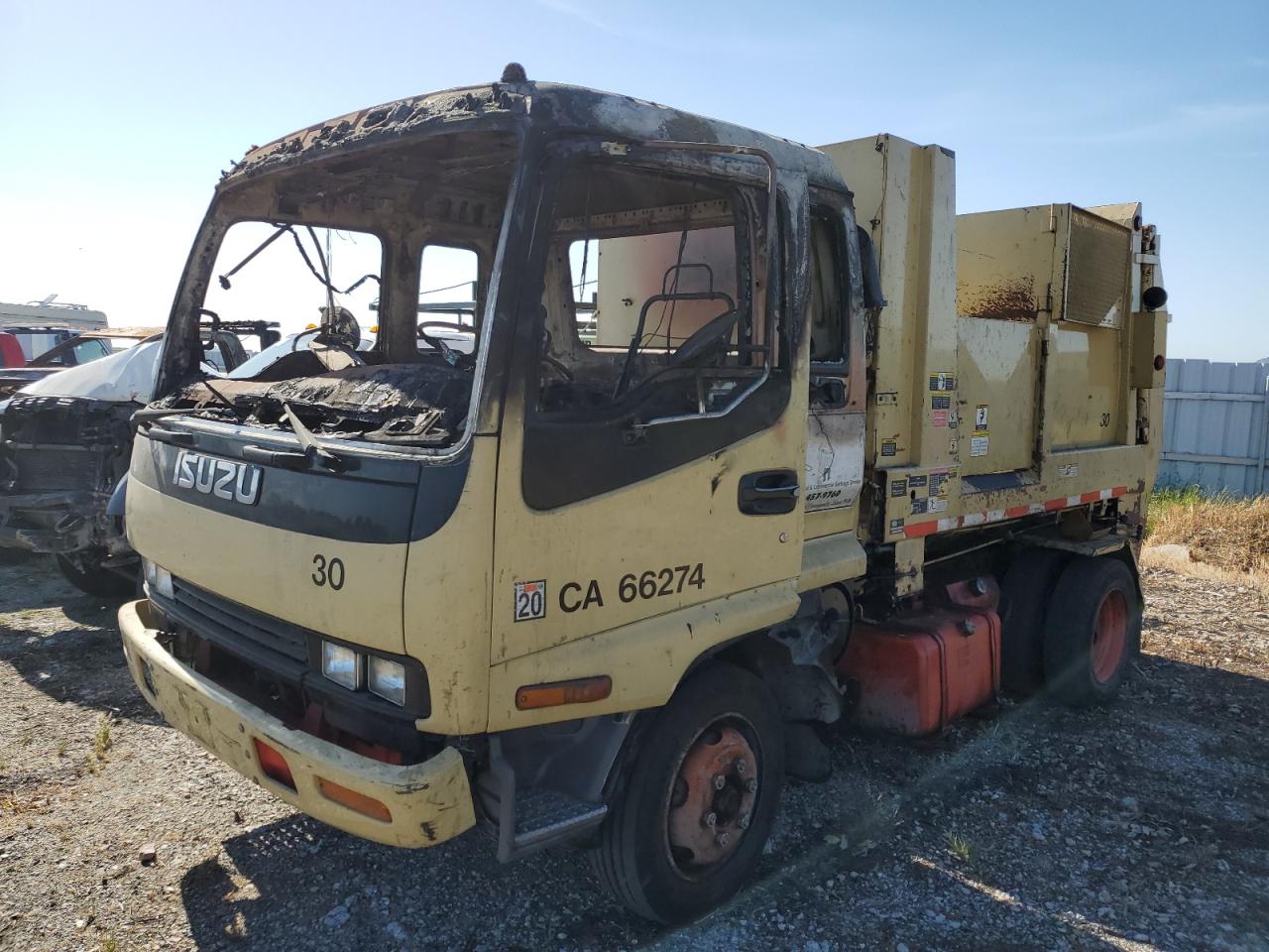 Изображение 2 2003 ISUZU FRR  2003 с VIN JALF5C13637700752