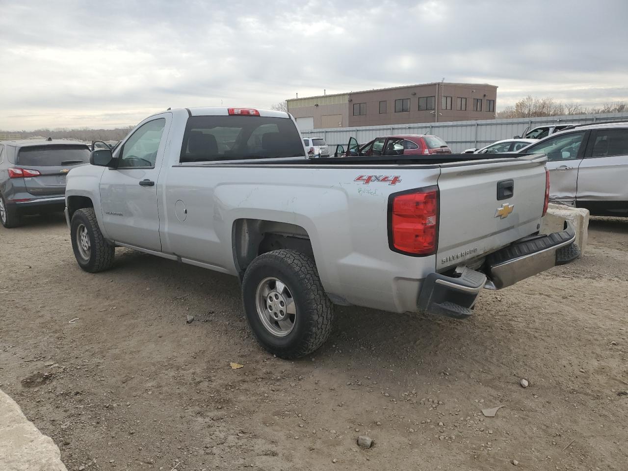 Image 2 of 2016 CHEVROLET SILVERADO K1500 2016 with VIN 1GCNKNECXGZ229324