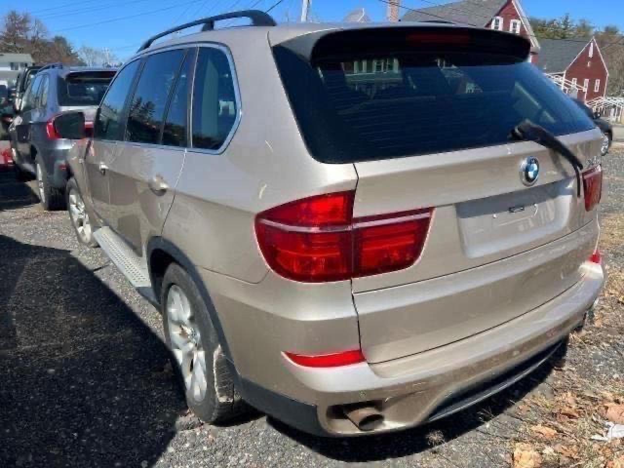 Image 3 of 2013 BMW X5 XDRIVE35I 2013 with VIN 5UXZV4C56D0E12499
