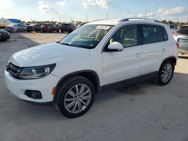Изображение 1 2013 VOLKSWAGEN TIGUAN S 2013 с VIN WVGAV3AX1DW566461