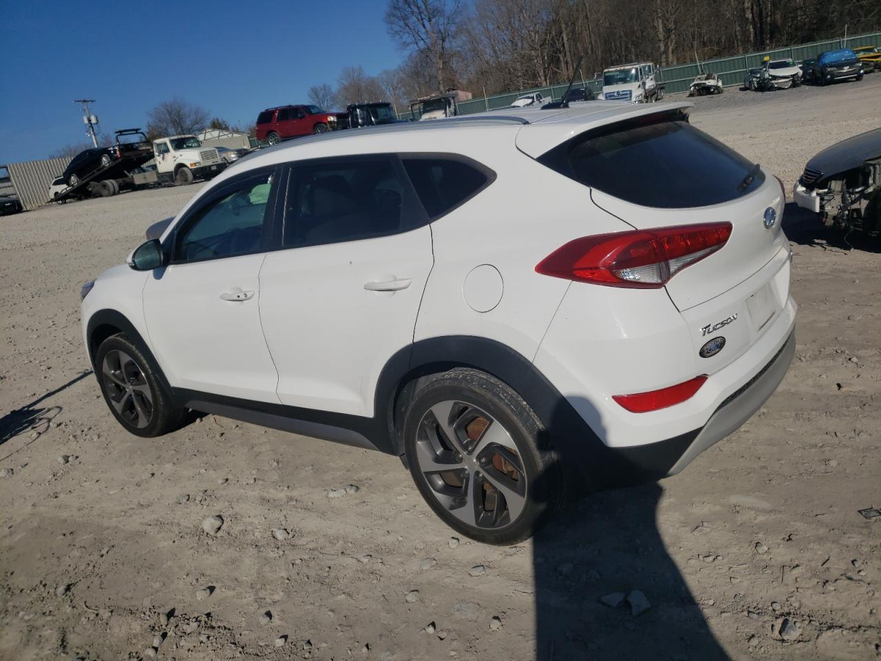 Obraz 2 z 2017 HYUNDAI TUCSON LIMITED 2017 z VIN KM8J3CA22HU285734