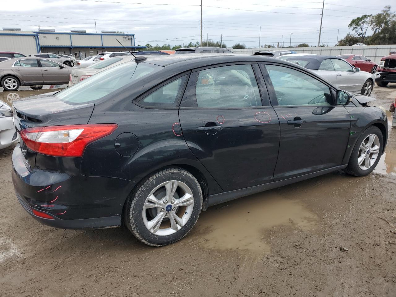 Image 3 of 2014 FORD FOCUS SE 2014 with VIN 1FADP3F28EL298316