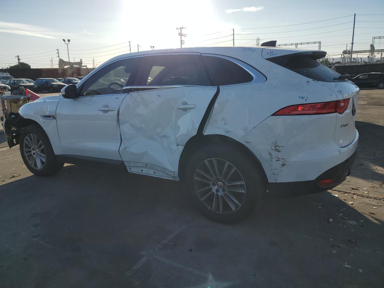 Изображение 2 2020 JAGUAR F-PACE PRESTIGE 2020 с VIN SADCK2GXXLA638572