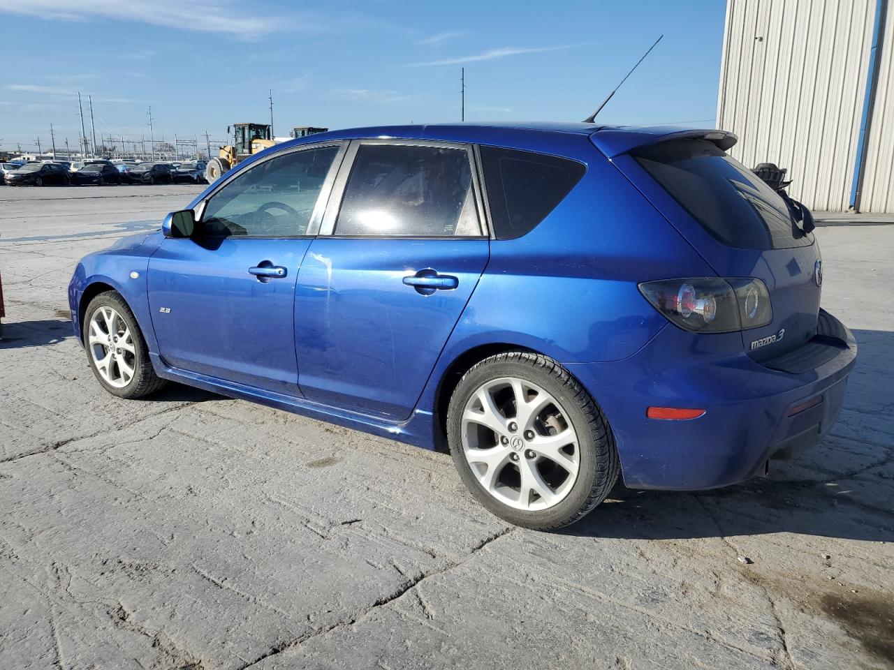 Изображение 2 2008 MAZDA 3 HATCHBACK 2008 с VIN JM1BK343781866888
