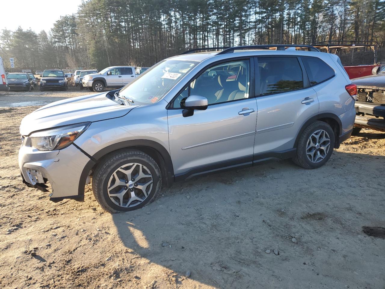 Изображение 1 2019 SUBARU FORESTER PREMIUM 2019 с VIN JF2SKAEC8KH409767