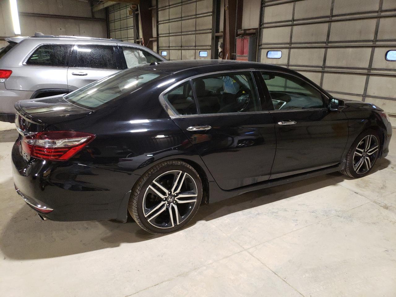 Image 3 of 2017 HONDA ACCORD TOURING 2017 with VIN 1HGCR3F97HA019775