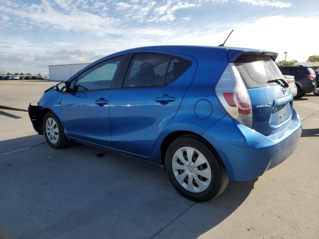 Image 2 of 2013 TOYOTA PRIUS C  2013 with VIN JTDKDTB37D1556070