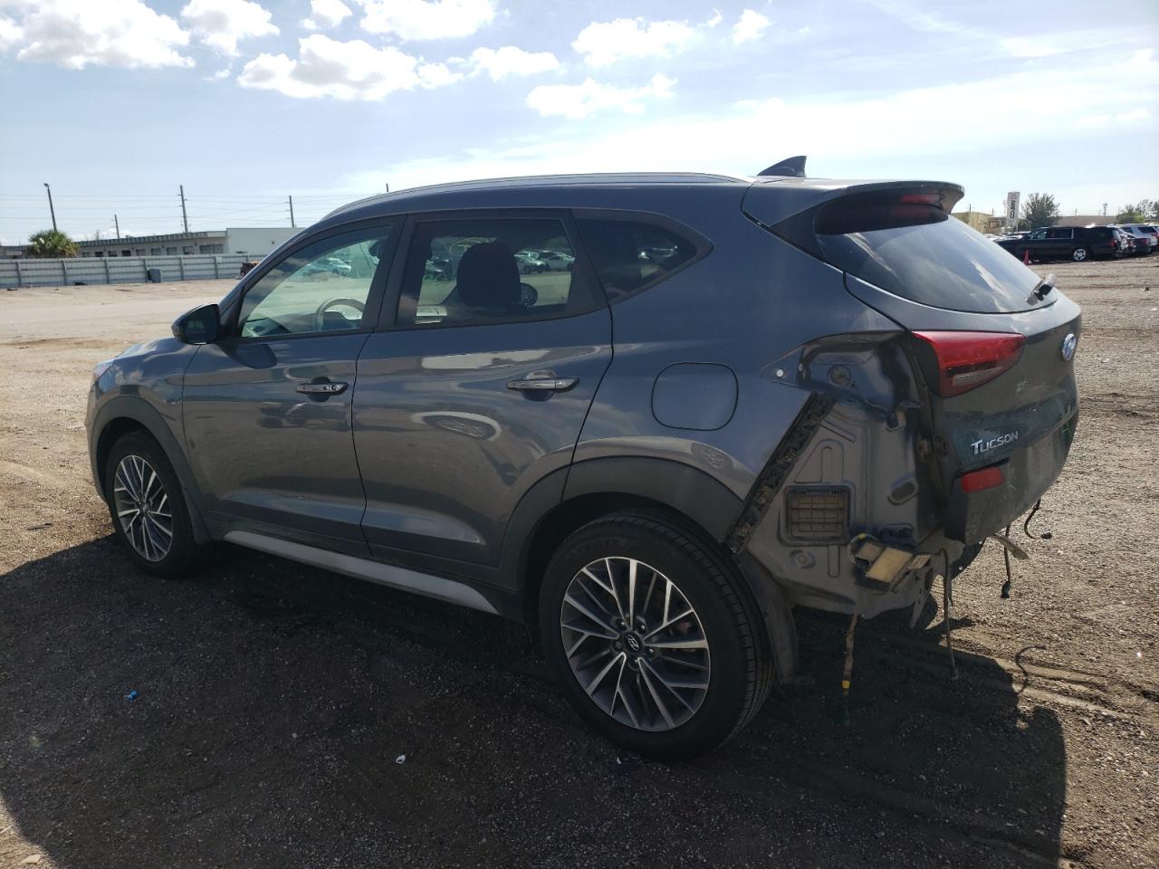 Image 2 of 2019 HYUNDAI TUCSON LIMITED 2019 with VIN KM8J33AL7KU054473
