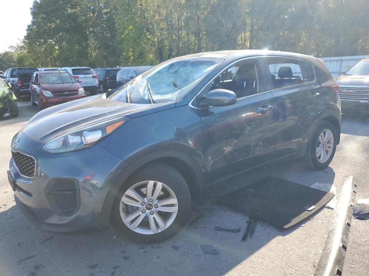 Image 1 of 2019 KIA SPORTAGE LX 2019 with VIN KNDPM3AC3K7574146