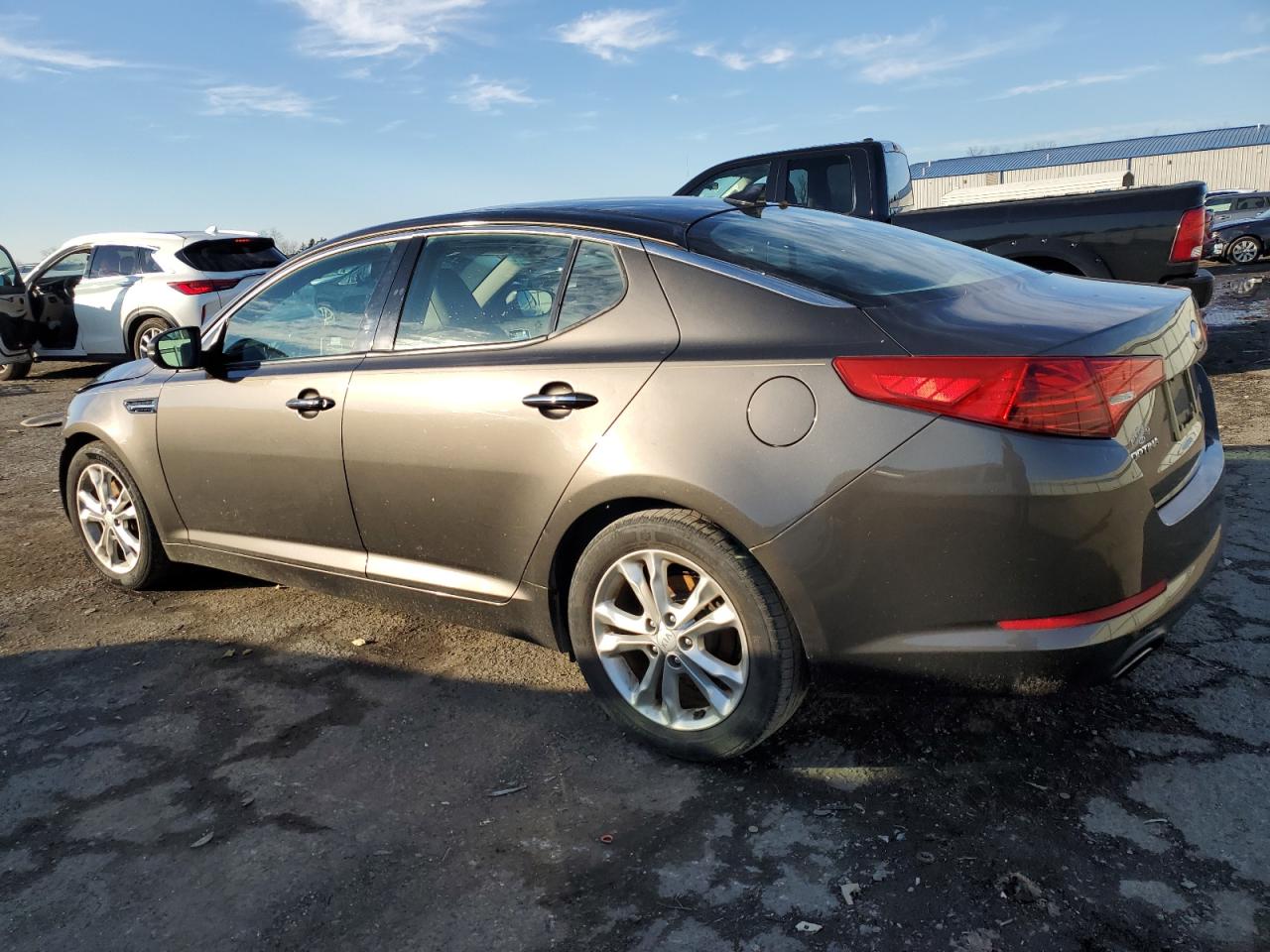 Image 2 of 2013 KIA OPTIMA EX 2013 with VIN 5XXGN4A71DG257966
