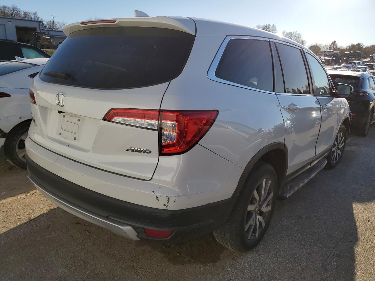 Изображение 3 2020 HONDA PILOT EXL 2020 с VIN 5FNYF6H51LB037097