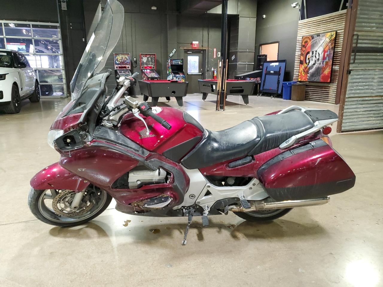 Image 3 of 2005 HONDA ST1300  2005 with VIN JH2SC51075M301433