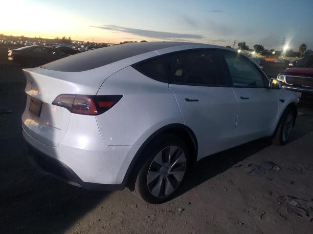 Obraz 3 z 2023 TESLA MODEL Y  2023 z VIN 7SAYGDEE8PF637565