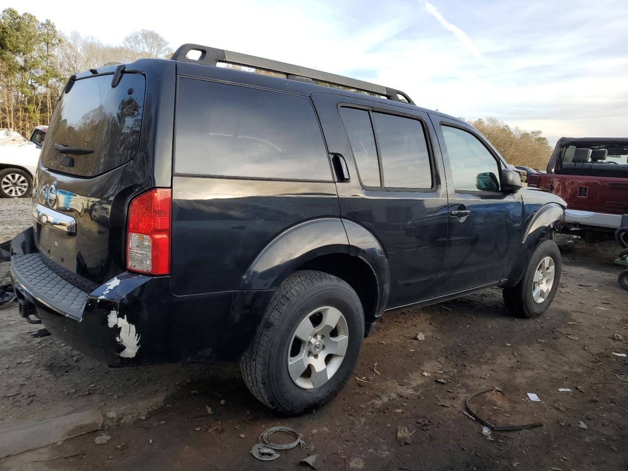 Изображение 3 2010 NISSAN PATHFINDER S 2010 с VIN 5N1AR1NN7AC627990
