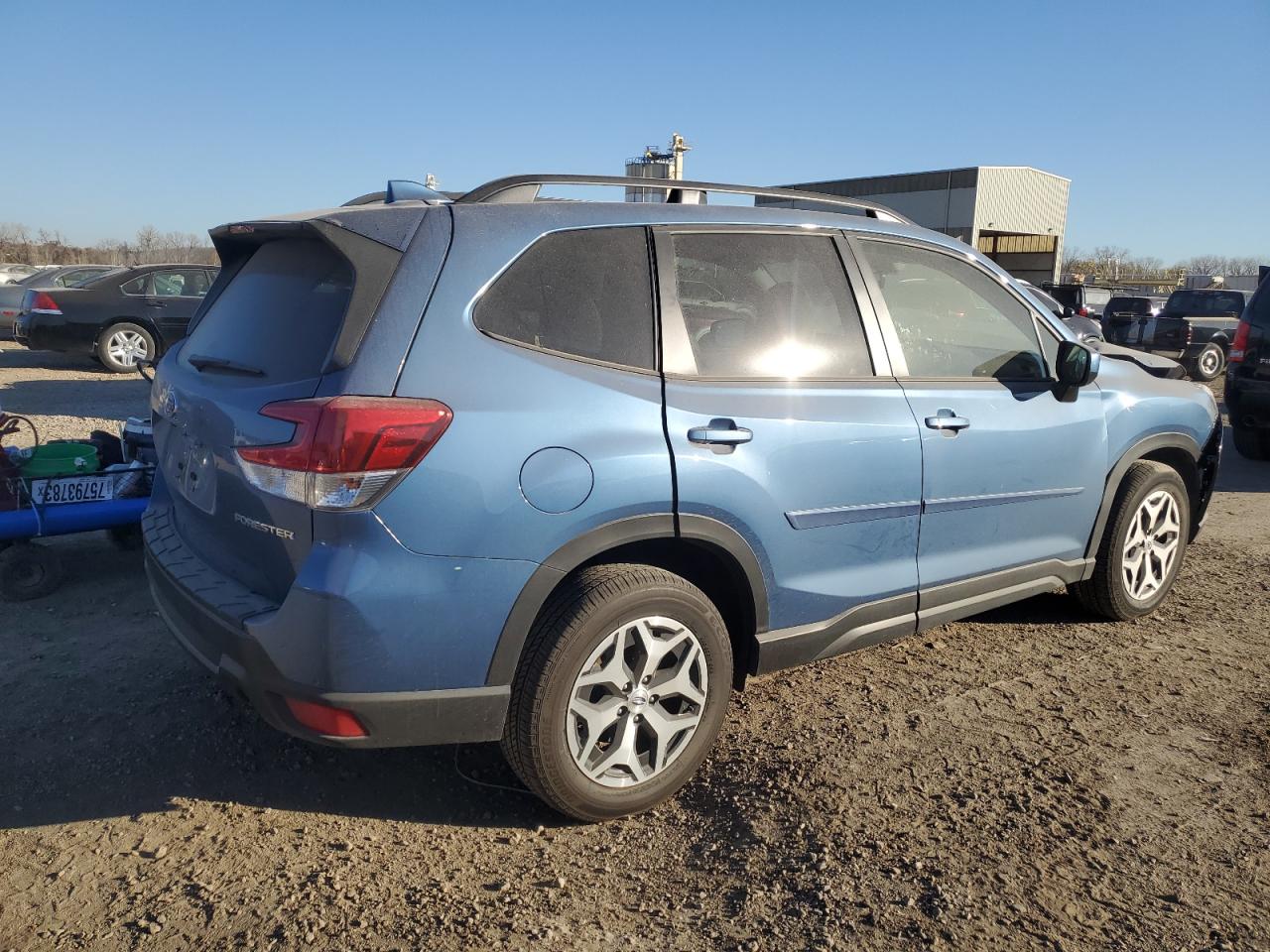 Image 3 of 2021 SUBARU FORESTER PREMIUM 2021 with VIN JF2SKAJC2MH593306