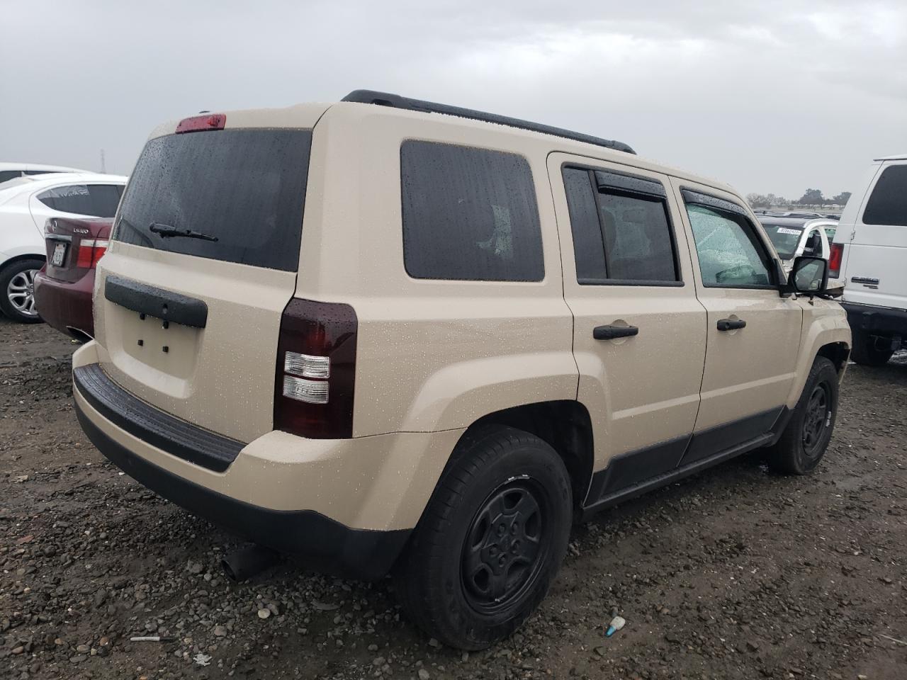 Image 3 of 2016 JEEP PATRIOT SPORT 2016 with VIN 1C4NJPBA7GD787677