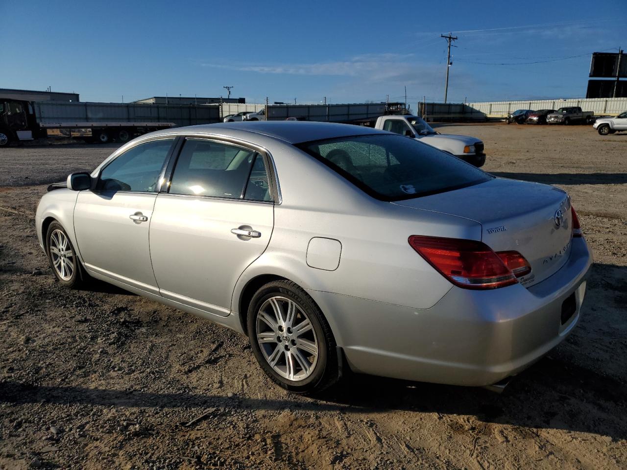 Изображение 2 2007 TOYOTA AVALON XL 2007 с VIN 4T1BK36BX7U184861