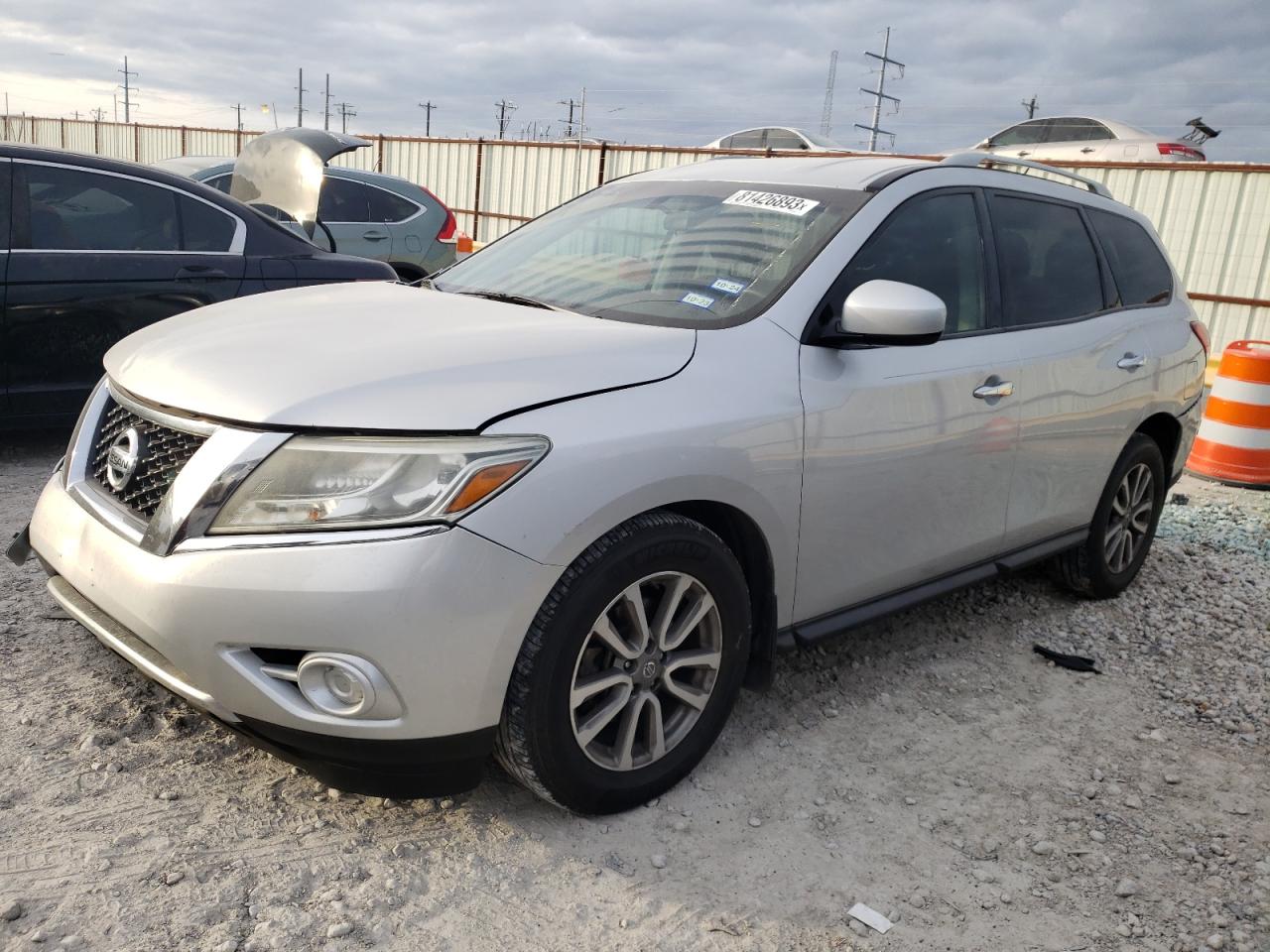 Image 1 of 2015 NISSAN PATHFINDER S 2015 with VIN 5N1AR2MN5FC690245