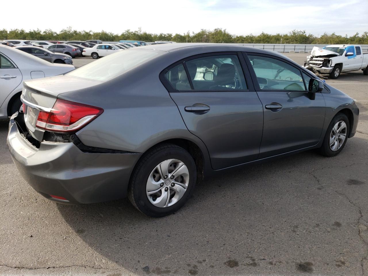 Изображение 3 2013 HONDA CIVIC LX 2013 с VIN 19XFB2F54DE204848