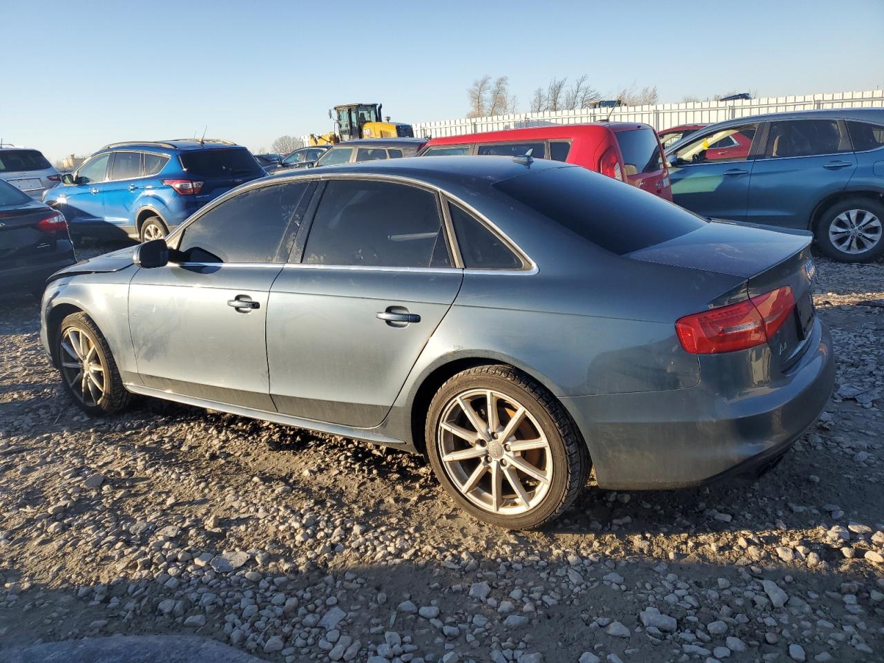 Изображение 2 2015 AUDI A4 PREMIUM 2015 с VIN WAUBFAFL9FN000828
