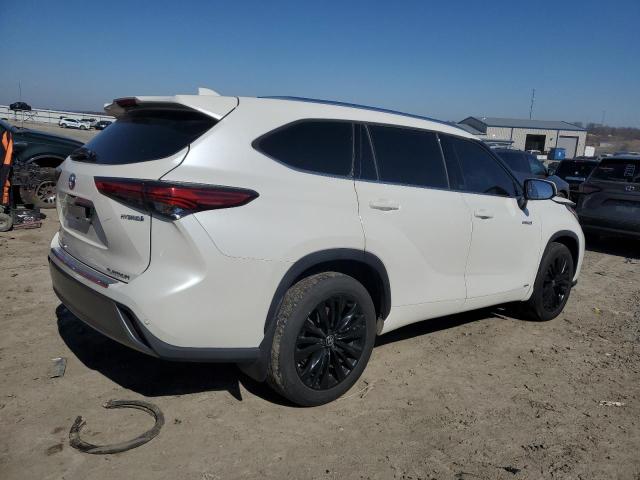 Obraz 3 z 2021 TOYOTA HIGHLANDER HYBRID PLATINUM 2021 z VIN 5TDEBRCH0MS017163