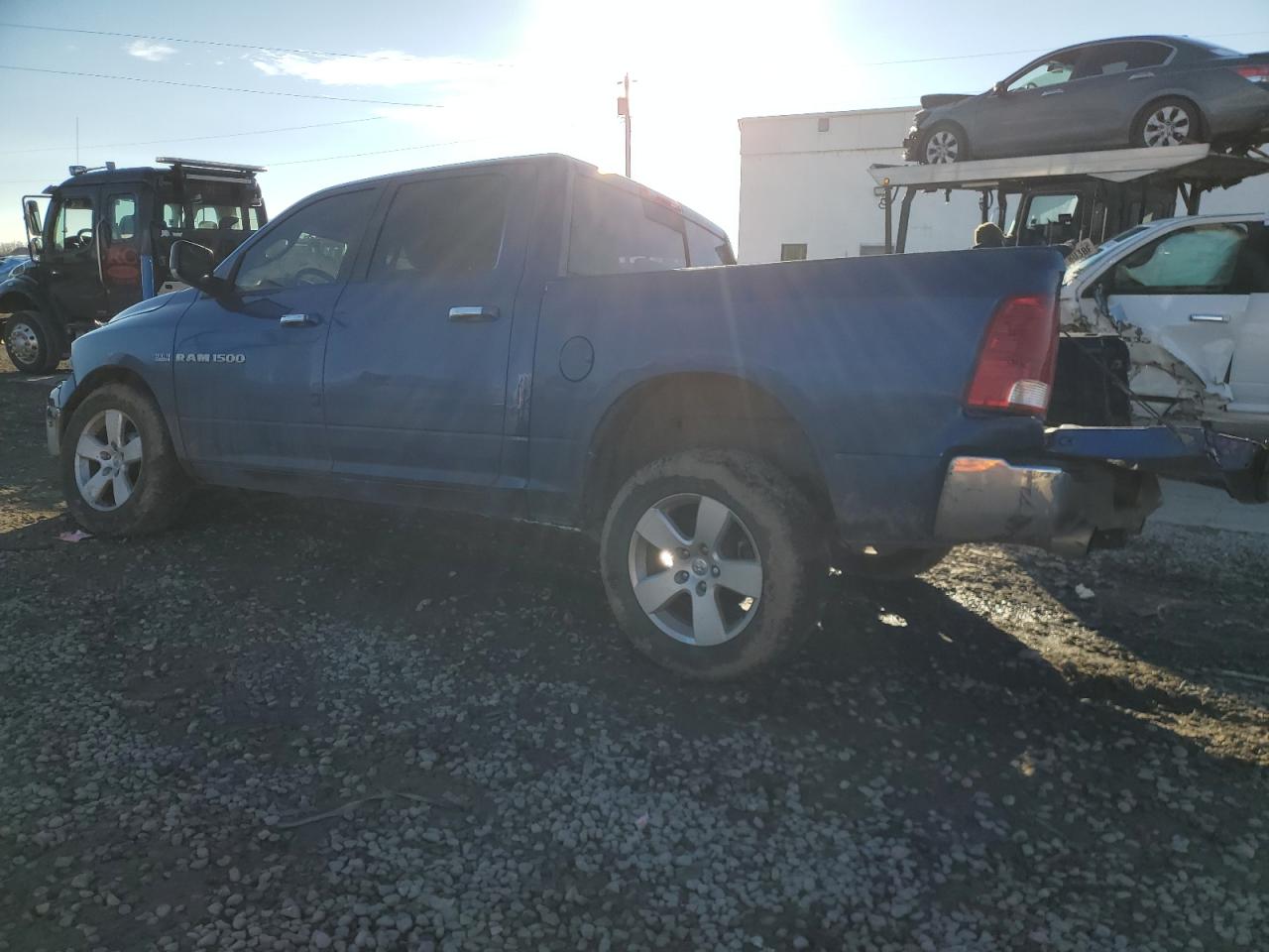 Изображение 2 2011 DODGE RAM 1500  2011 с VIN 1D7RV1CT5BS561697