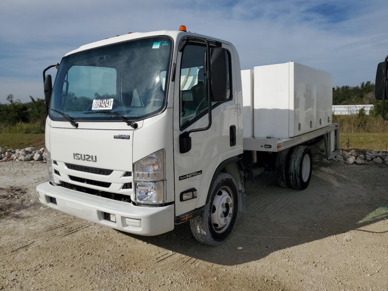 2021 ISUZU NPR HD  2021 image