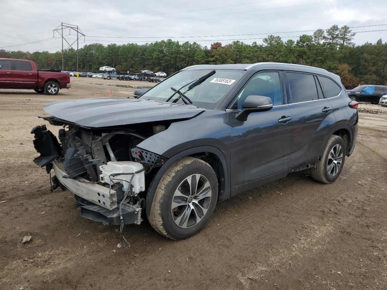 2021 TOYOTA HIGHLANDER XLE 2021 image