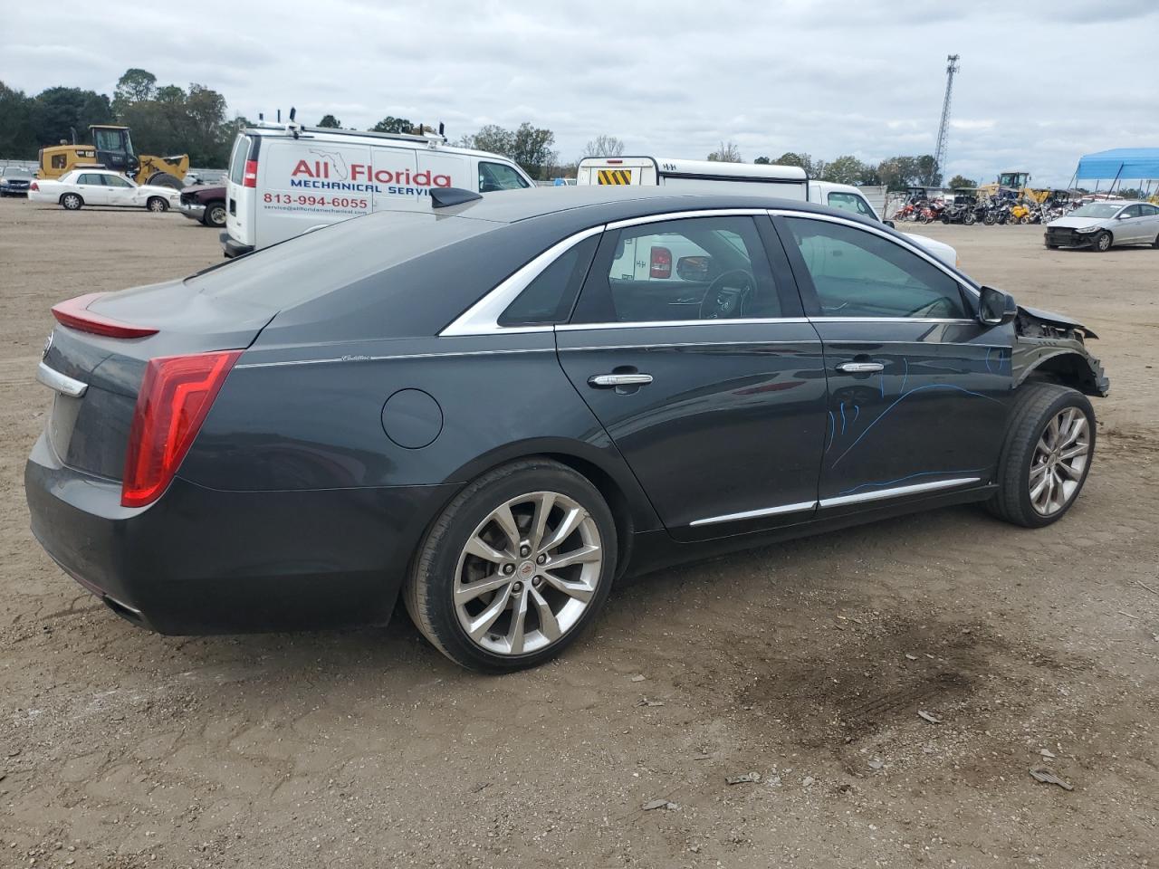 Image 3 of 2015 CADILLAC XTS LUXURY COLLECTION 2015 with VIN 2G61N5S39F9268539