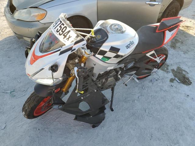 Obraz 2 z 2024 APRILIA RS 660 EXTREMA 2024 z VIN ZD4KSUR06RS000393