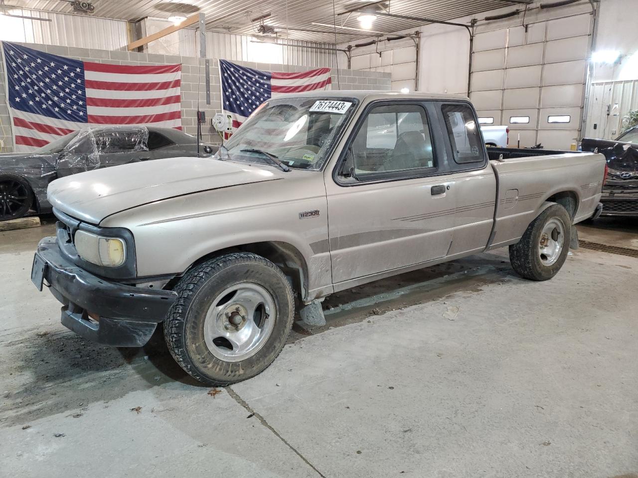 1995 MAZDA B2300 CAB PLUS 1995 image