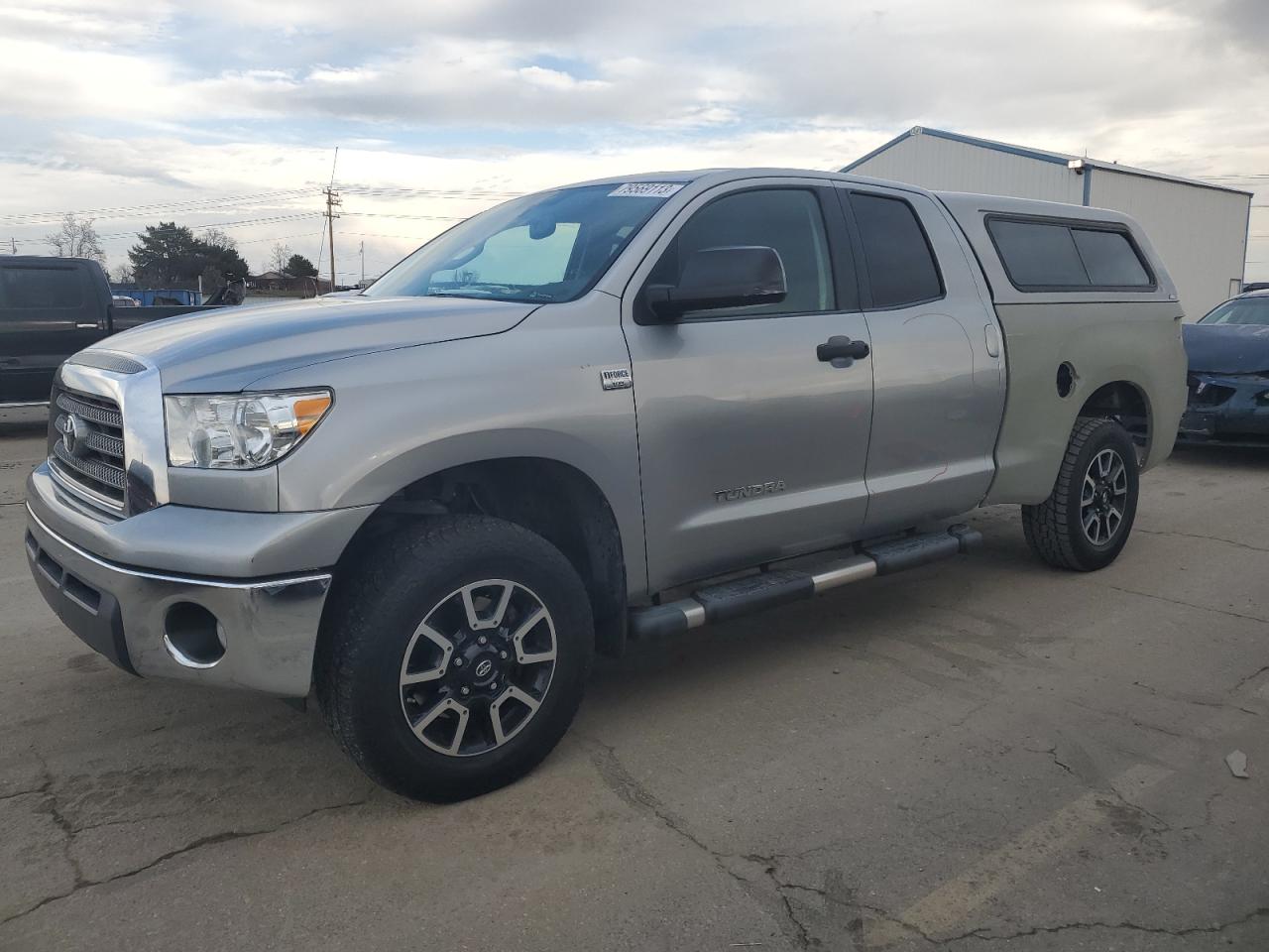 Obraz 1 z 2007 TOYOTA TUNDRA DOUBLE CAB SR5 2007 z VIN 5TFBT54127X007825