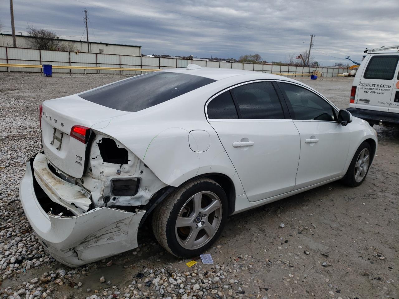 Obraz 3 z 2013 VOLVO S60 T5 2013 z VIN YV1612FH9D1208579