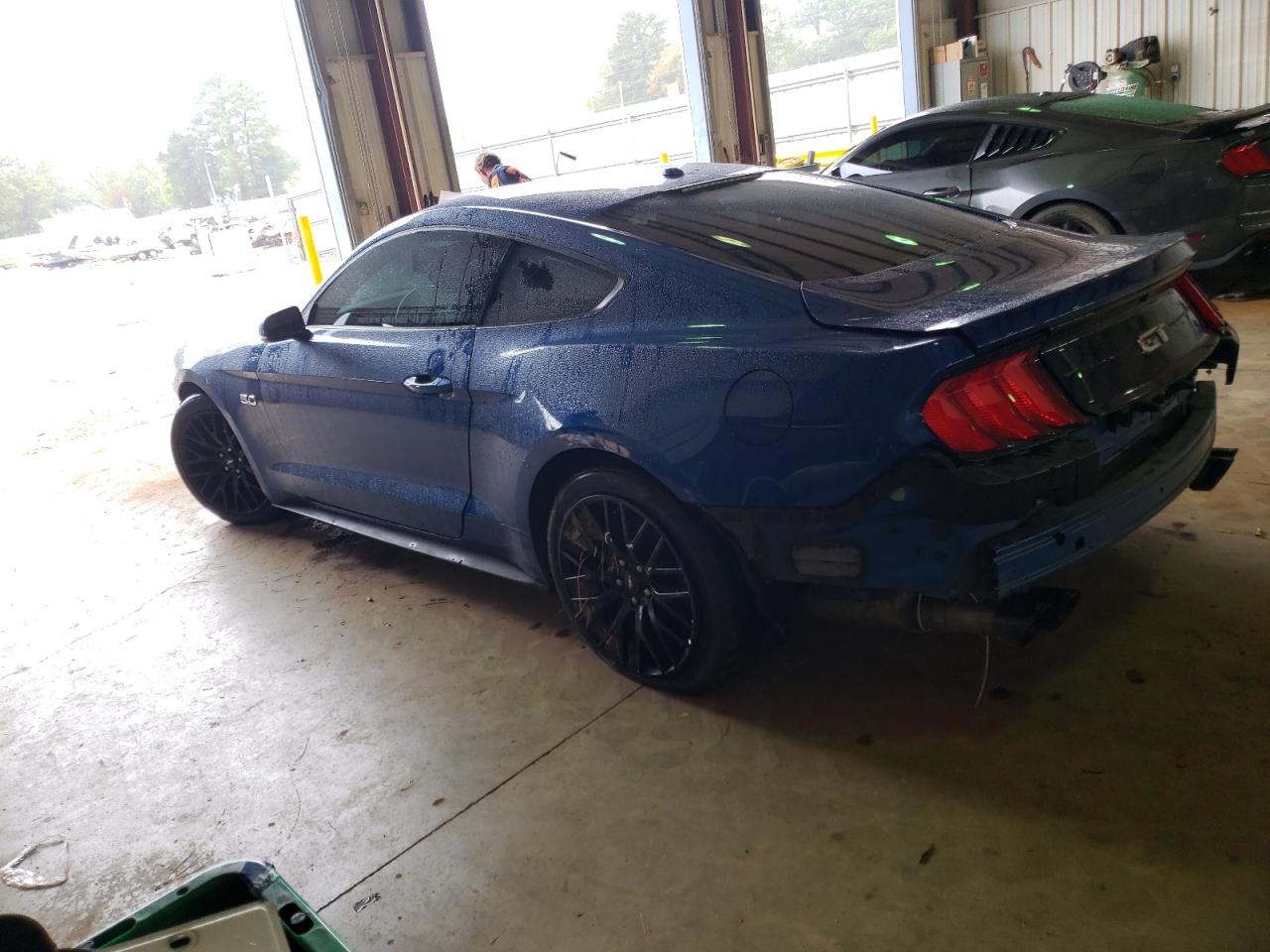 Изображение 2 2018 FORD MUSTANG GT 2018 с VIN 1FA6P8CF4J5122617