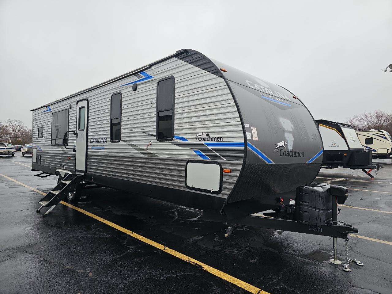 2021 WILDWOOD COACHMAN 2021 image