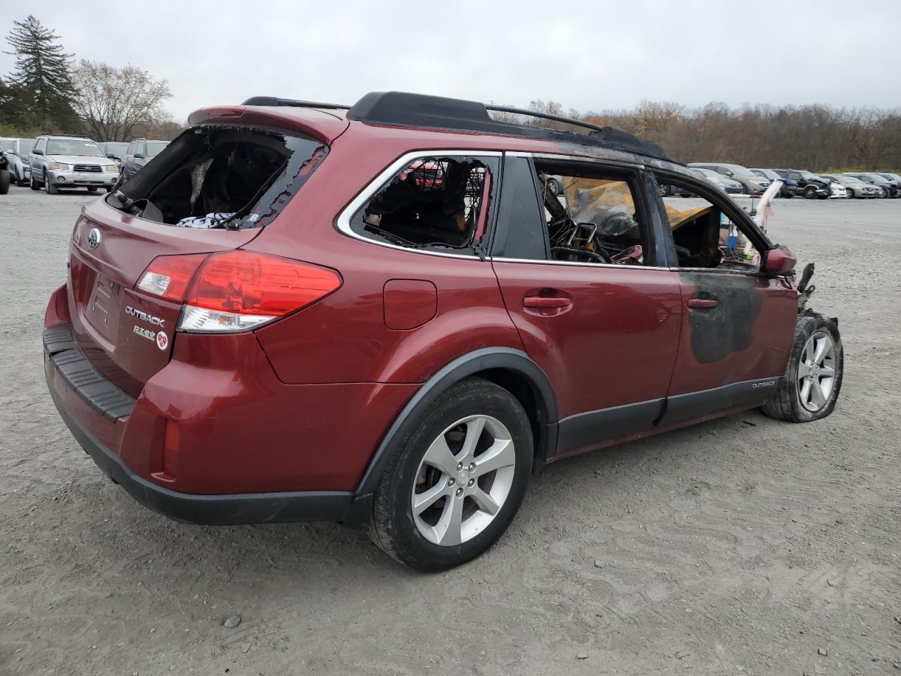 Obraz 3 z 2013 SUBARU OUTBACK 2.5I PREMIUM 2013 z VIN 4S4BRBGC2D3273208