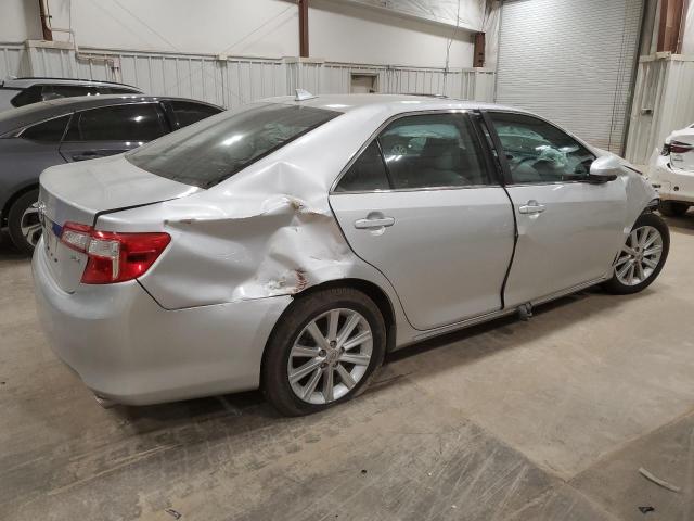Obraz 3 z 2012 TOYOTA CAMRY SE 2012 z VIN 4T1BK1FK2CU512935