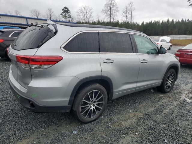 Obraz 3 z 2017 TOYOTA HIGHLANDER SE 2017 z VIN 5TDKZRFH3HS514885