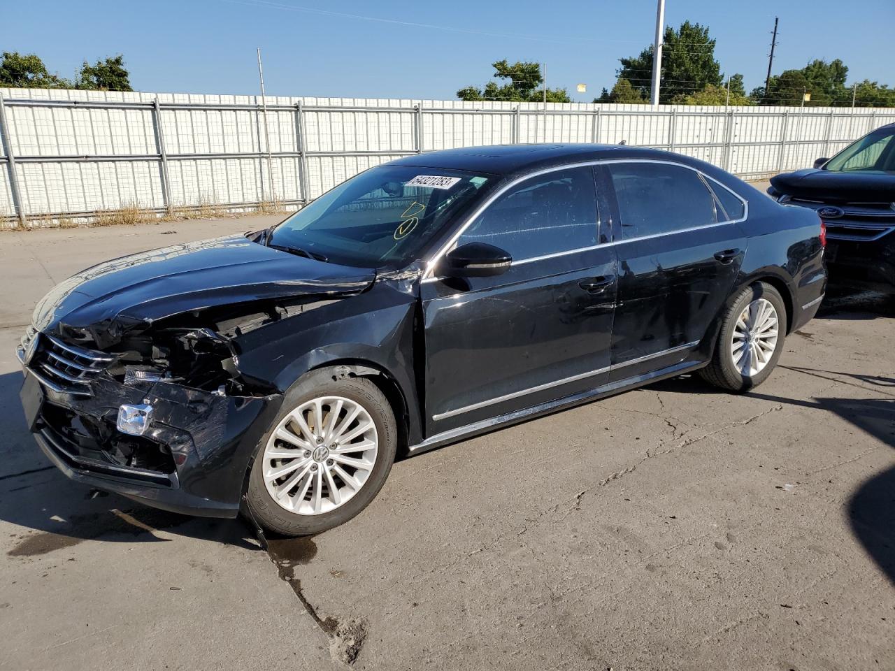 Изображение 1 2016 VOLKSWAGEN PASSAT SE 2016 с VIN 1VWBT7A34GC051704