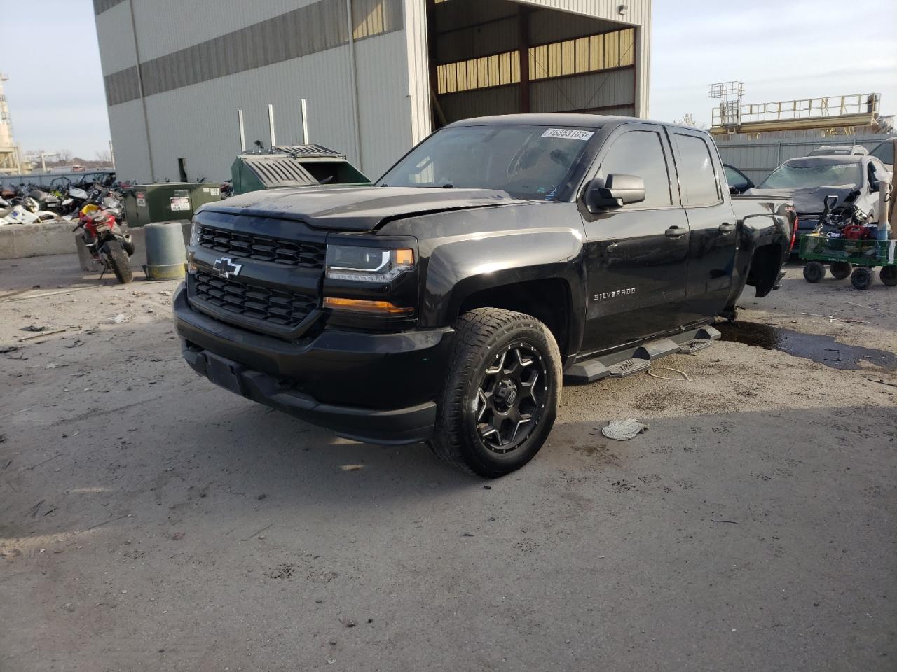 Image 1 of 2016 CHEVROLET SILVERADO K1500 CUSTOM 2016 with VIN 1GCVKPEC2GZ254603