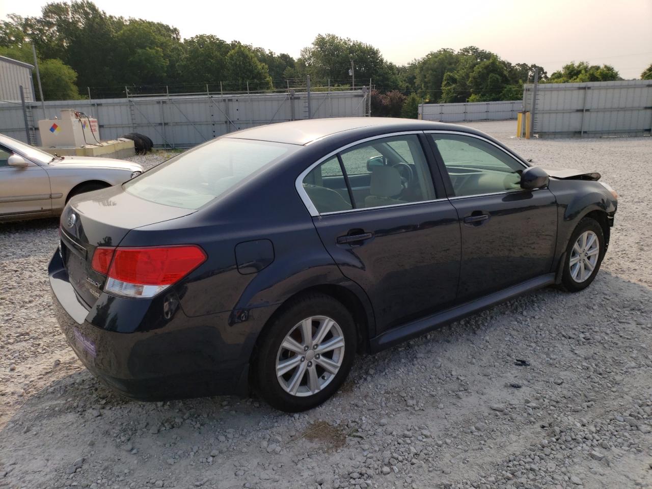 Image 3 of 2012 SUBARU LEGACY 2.5I PREMIUM 2012 with VIN 4S3BMBC68C3019293