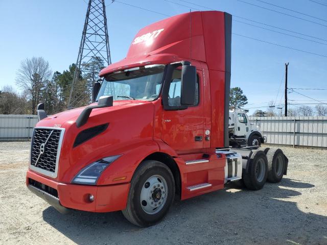 Image 2 of 2020 VOLVO VNR  2020 with VIN 4V4WC9EG9LN239599