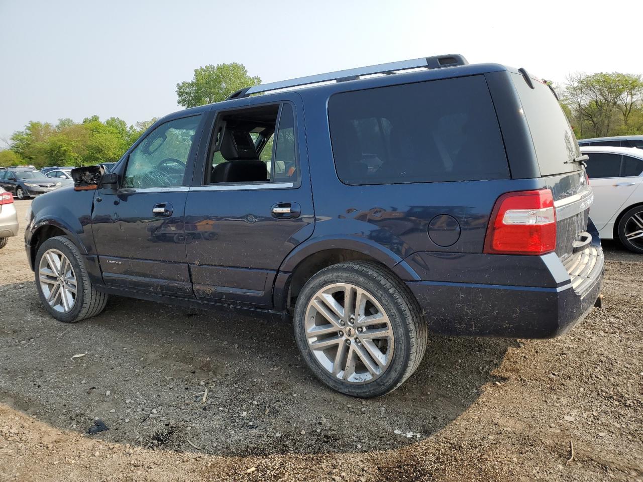 Image 2 of 2017 FORD EXPEDITION LIMITED 2017 with VIN 1FMJU2AT6HEA37903