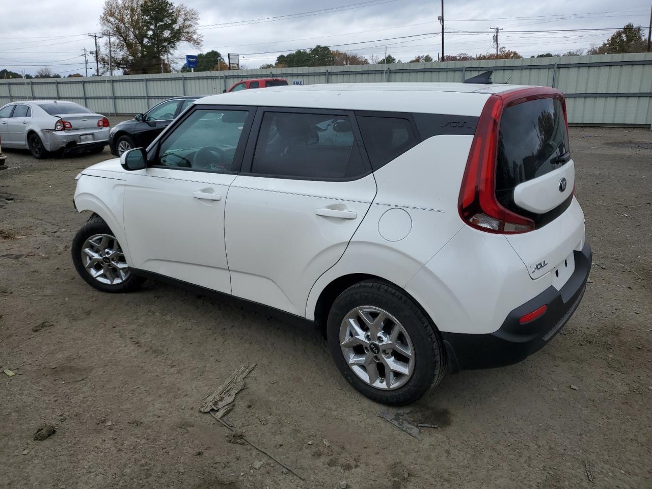 Obraz 2 z 2020 KIA SOUL LX 2020 z VIN KNDJ23AUXL7725893