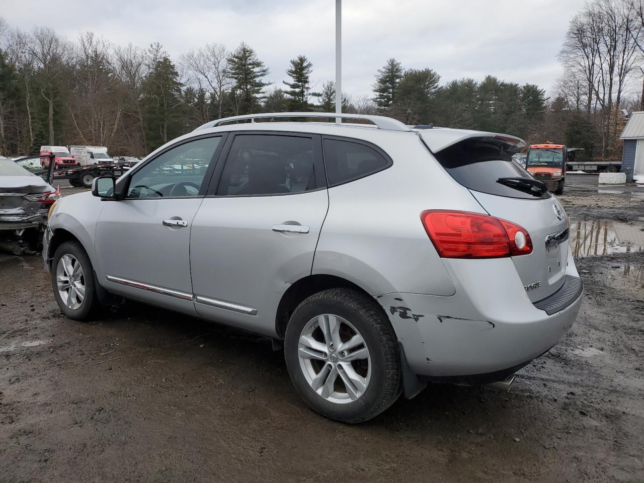 Image 2 of 2012 NISSAN ROGUE S 2012 with VIN JN8AS5MV9CW369785