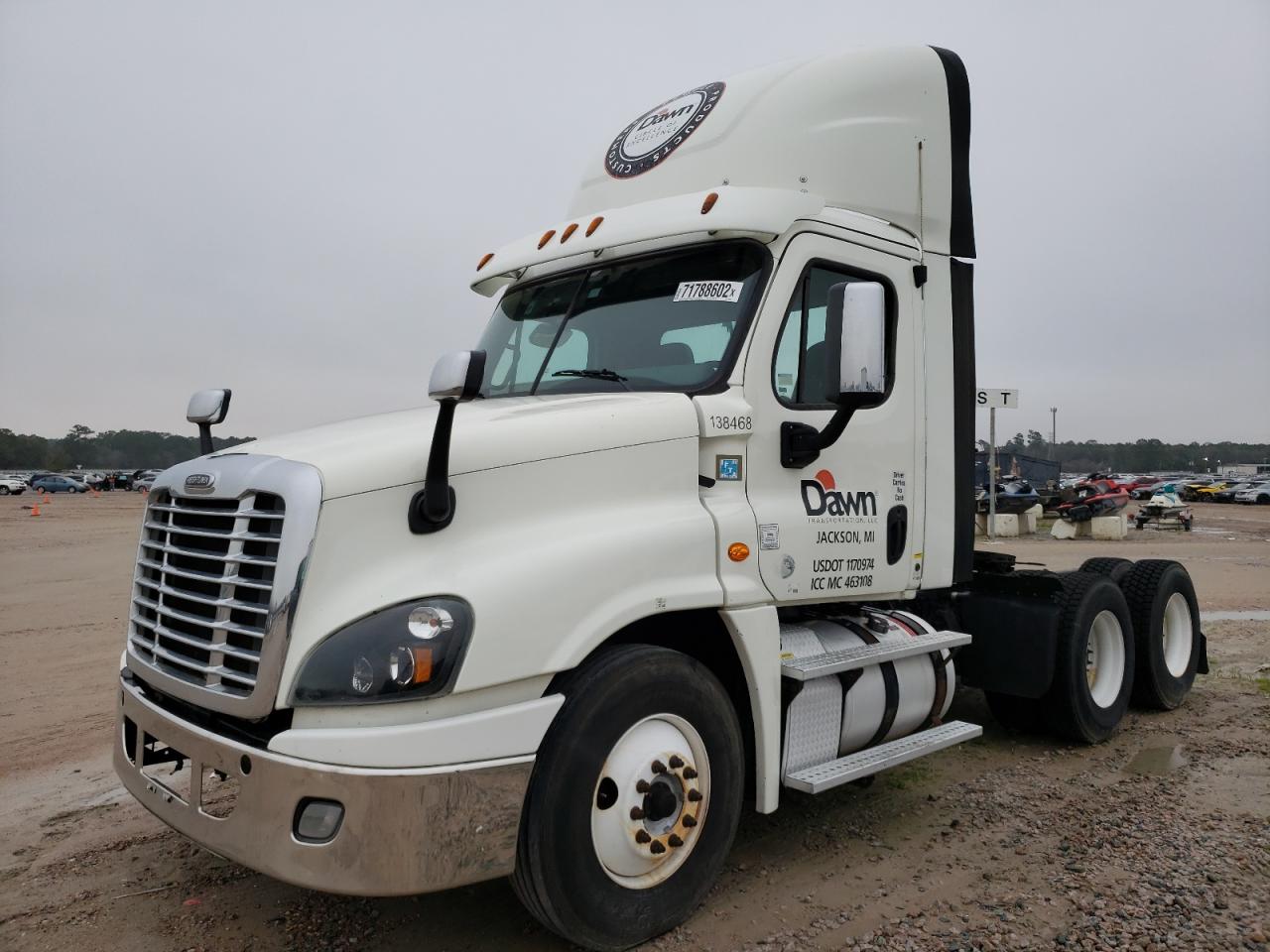 Image 2 of 2016 FREIGHTLINER CASCADIA 125  2016 with VIN 3AKJGED57GDHG0440