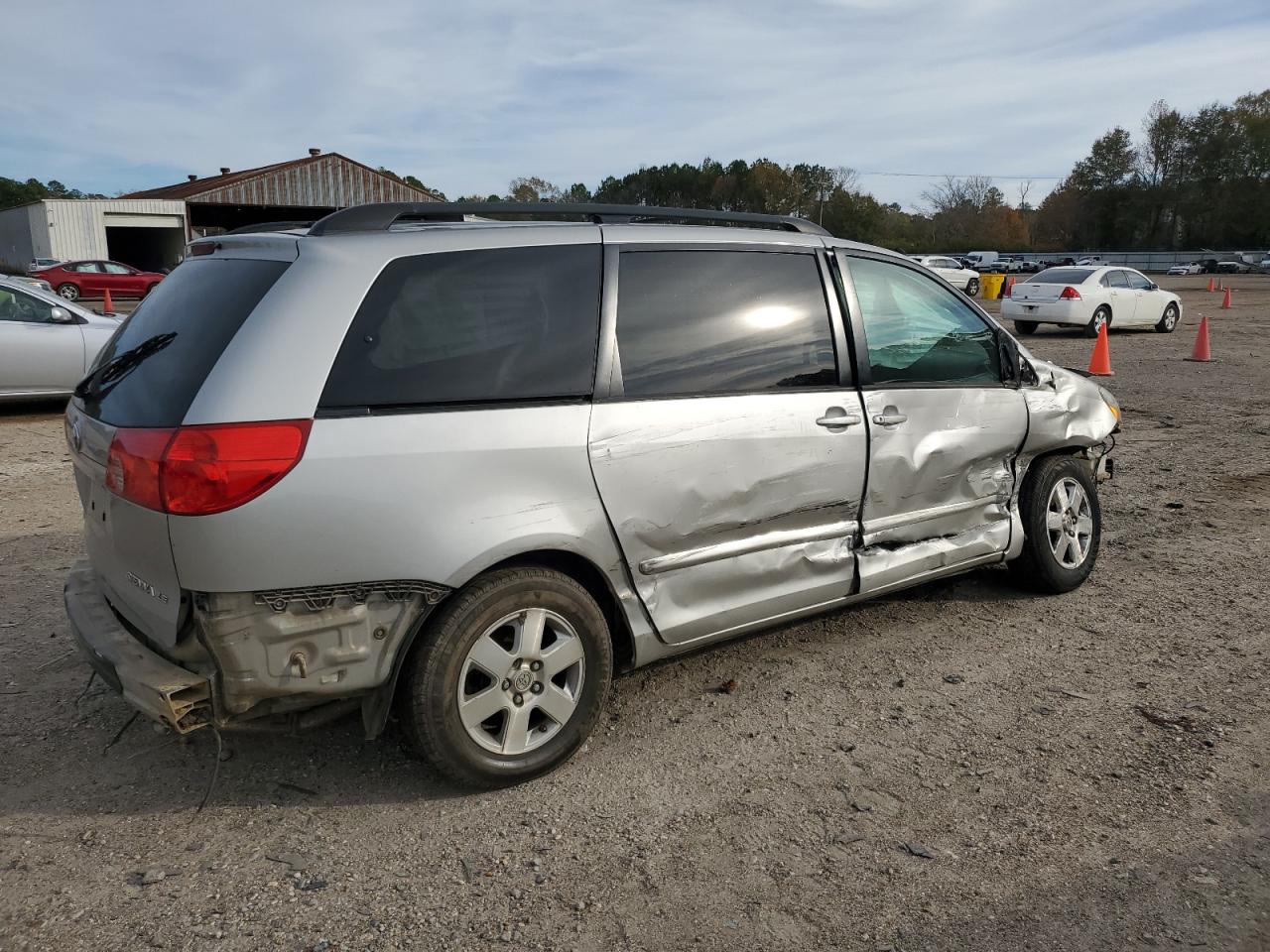 Изображение 3 2007 TOYOTA SIENNA CE 2007 с VIN 5TDZK23C87S087849