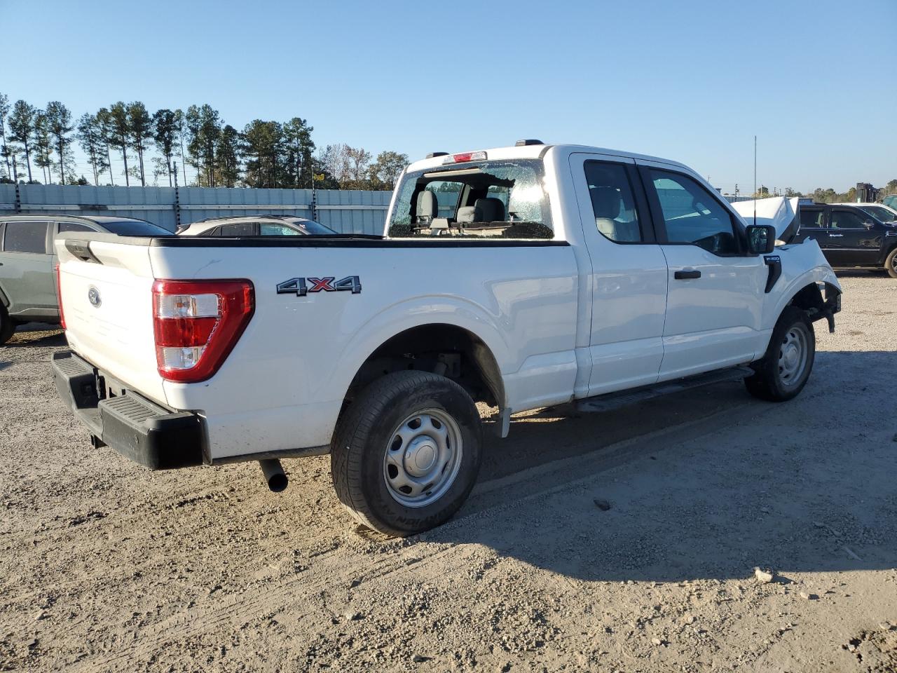 Изображение 3 2022 FORD F150 SUPER CAB 2022 с VIN 1FTFX1E52NKF16212