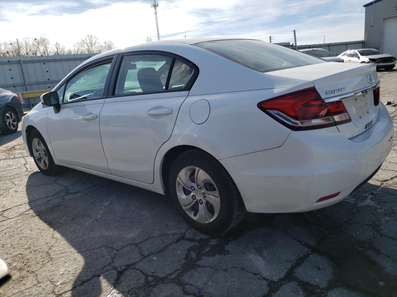 Obraz 2 z 2014 HONDA CIVIC LX 2014 z VIN 2HGFB2F58EH500897